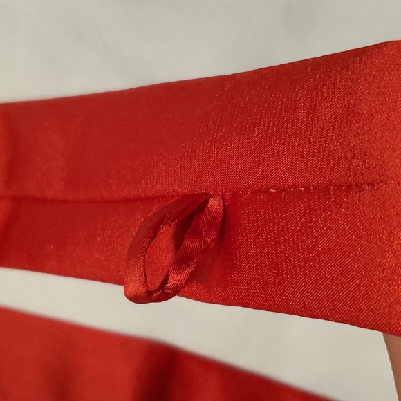 Men's Red Silk Tie - Picture 4 of 5